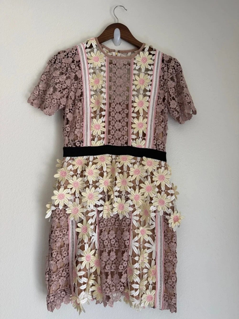 Self-Portrait Dusty Rose Lace Dress with Yellow & Pink Floral Appliqué - Picture 5 of 12
